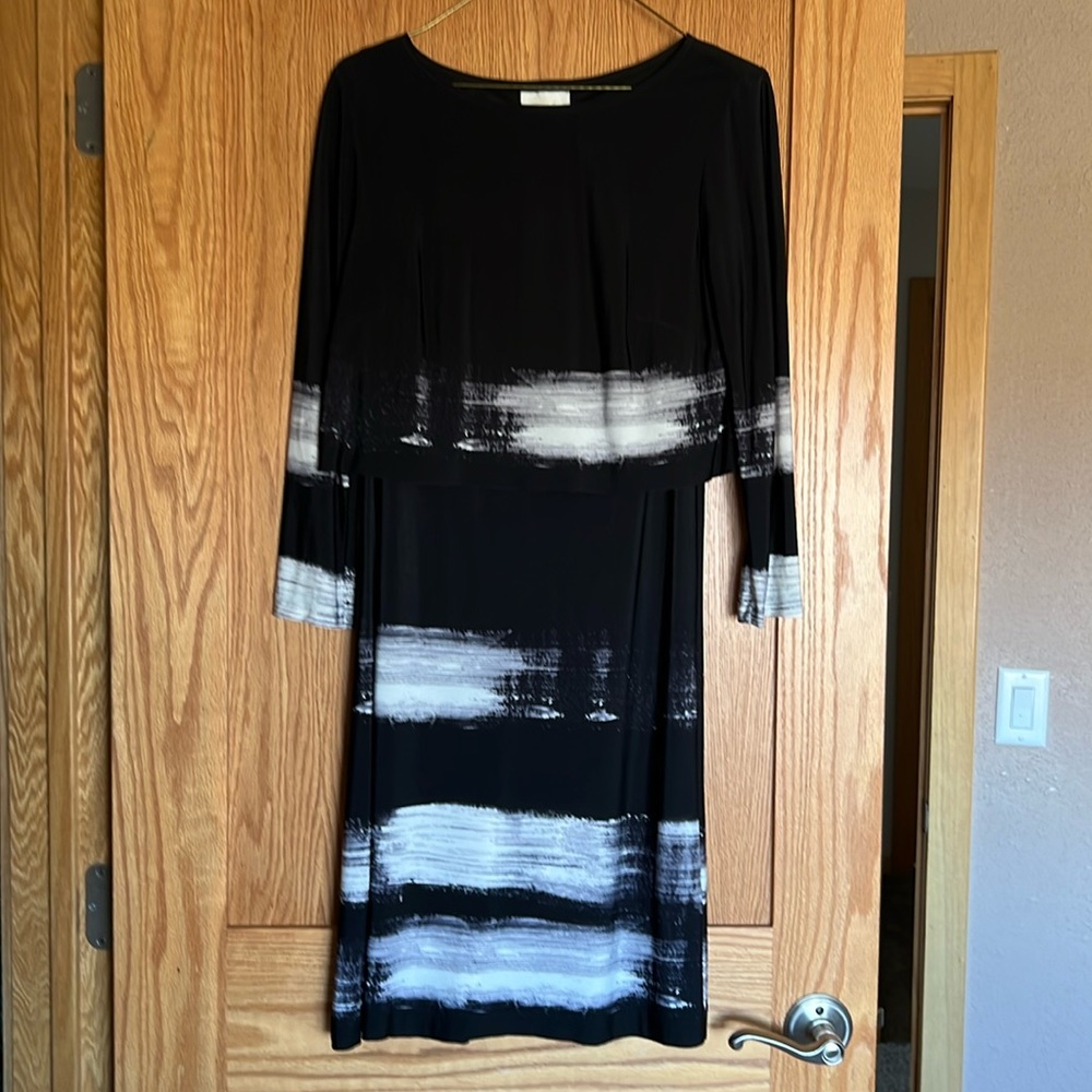 Donna Morgan Sheath Dress w pop over black and cream
